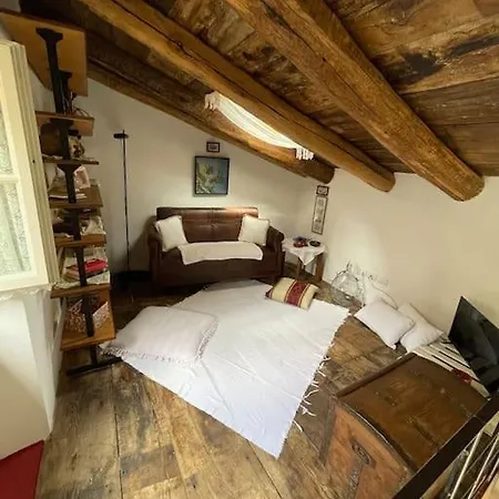 Maddalena'S House Apartment Lierna
